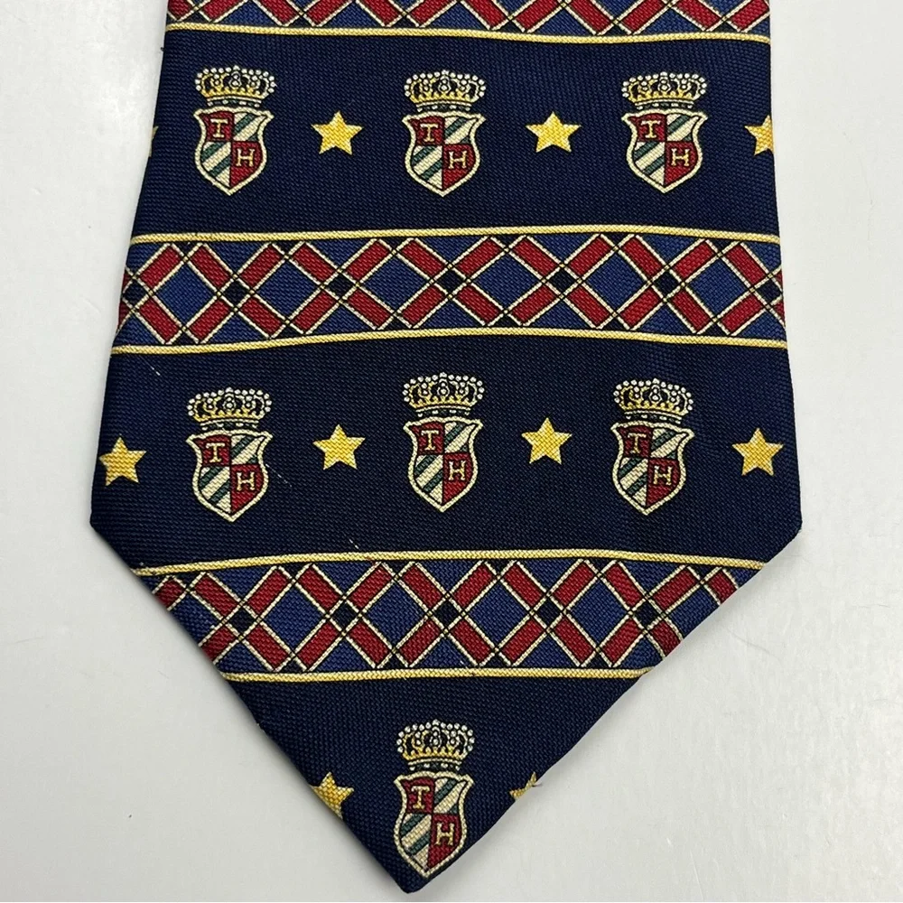 Tommy Hilfiger Vintage Navy Blue Crest Men's Neck Tie 100% Silk‎ Preppy *FLAW
